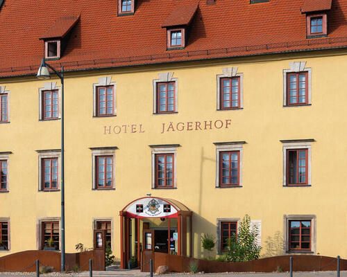 Ringhotel Jaegerhof - Das Wein- und Wildhotel, 3-stars hotel in the Saale/Unstrut region