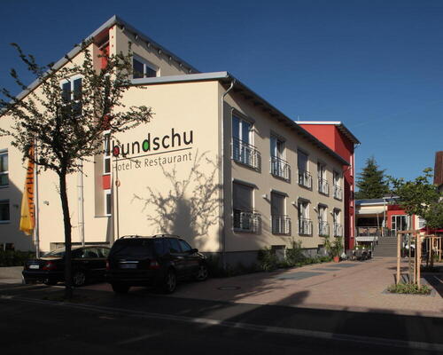 The 4-star hotel Ringhotel Bundschu in Bad Mergentheim situated in the romantic Taubertal valley, near the historic district of Bad Mergentheim